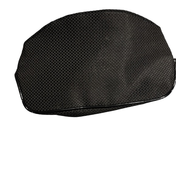 Giorgio Armani EUC BlackCosmetic Bag - Picture 2 of 5